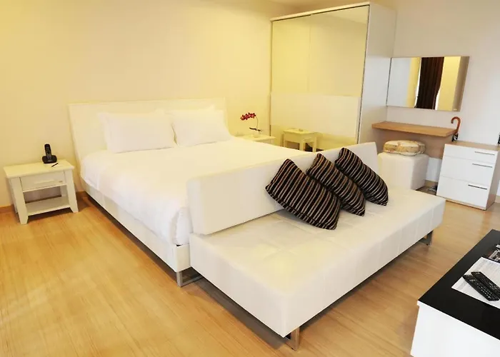 Aparthotel Baan K